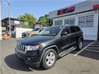 JEEP GRAND CHEROKEE LAREDO 2012, Jeep Puerto Rico