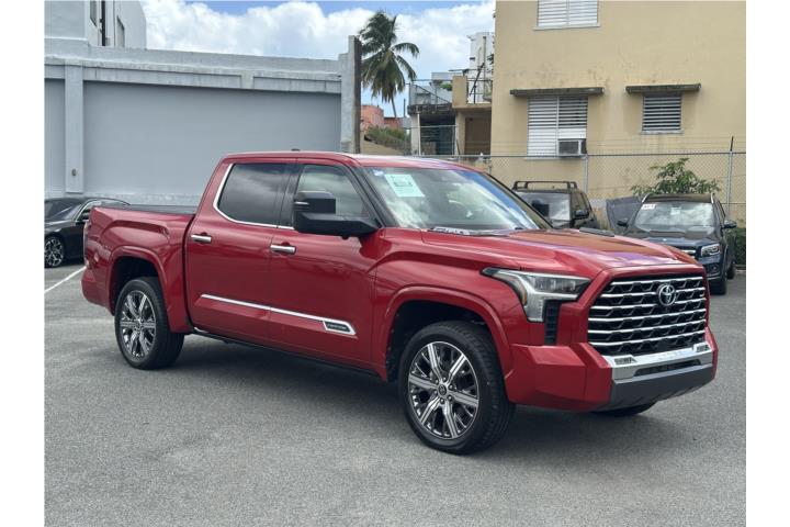 Toyota Tundra Capstone Hybrid 2023