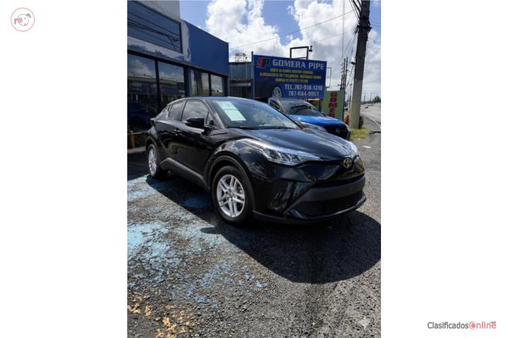 TOYOTA CHR (POCO MILLAJE)