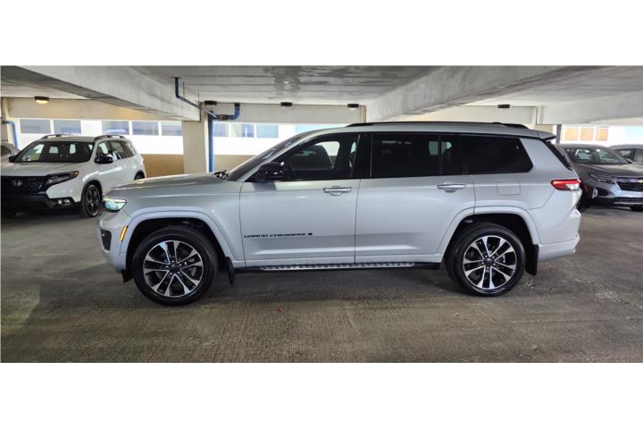 Grand Cherokee L Overland (solo 27k millas)
