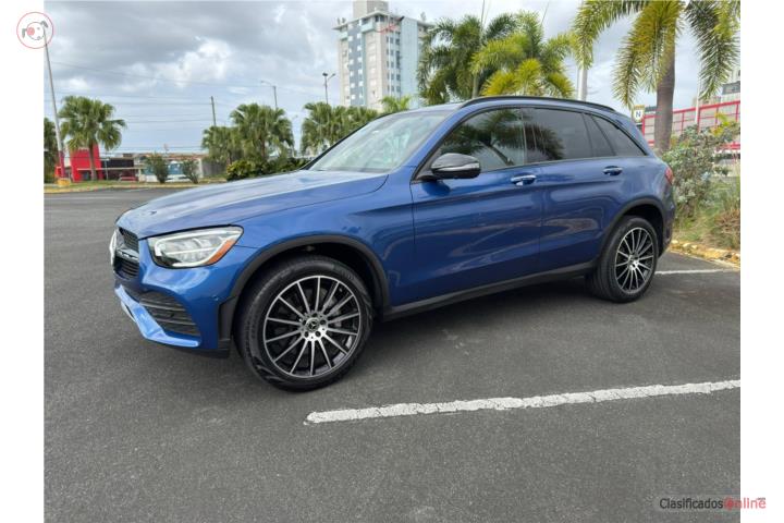 MERCEDES-BENZ GLC-300 POCO MILLAJE