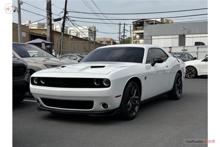 2019 Dodge Challenger 6 cilindros