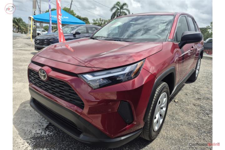 Toyota Rav4 LE 2025 como nueva!