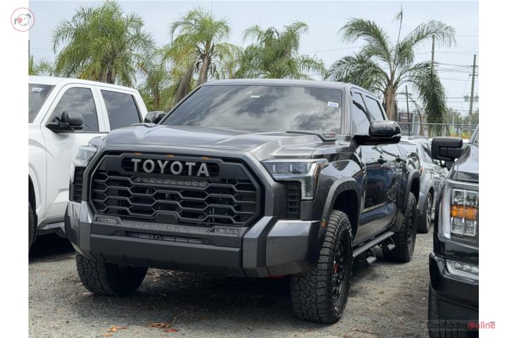 TOYOTA TUNDRA PRO HYBRID 2026