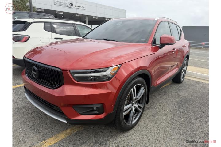 VOLVO XC40 AWD 2019 PREMIUM