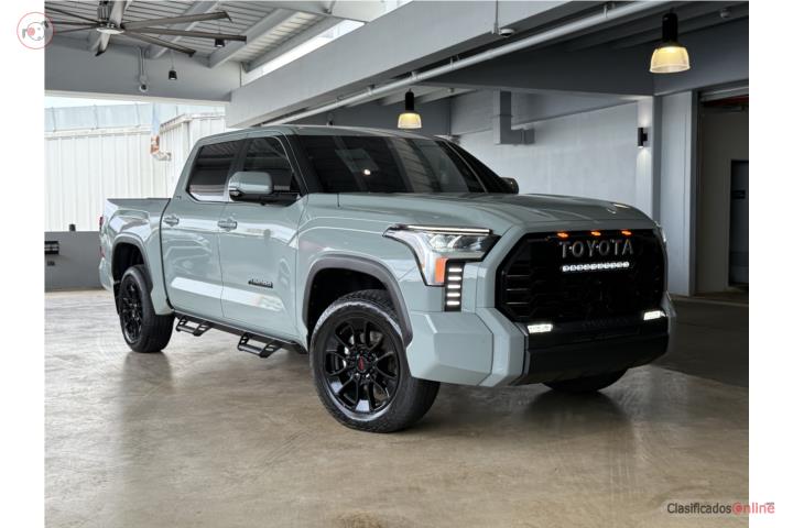 Toyota Tundra TRD 4x4 2025