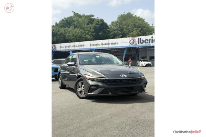 Hyundai Elantra SE 2025