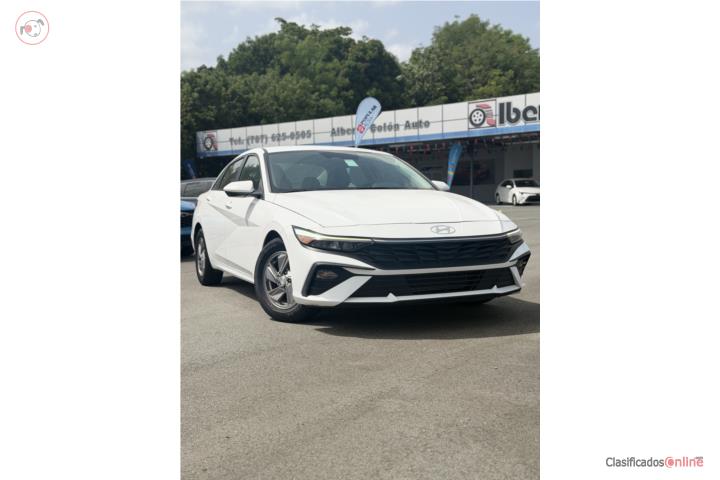 Hyundai Elantra SE 2025
