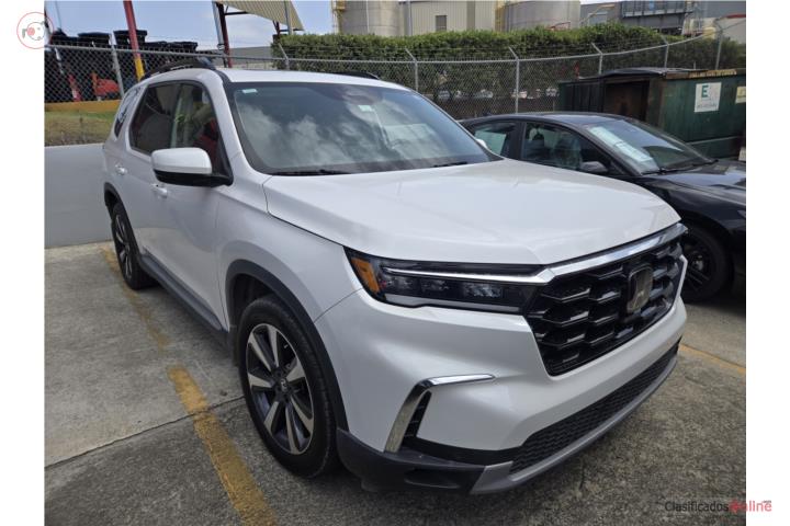 HONDA PILOT TOURING 2023
