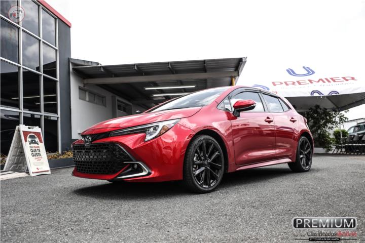 Toyota Corolla Hatchback SE 2025