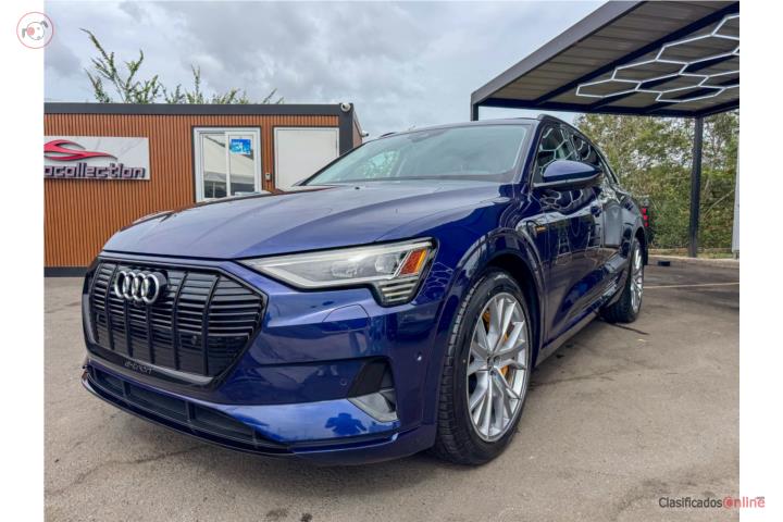 2021 Audi e-tron Prestige Quattro 35K Millas