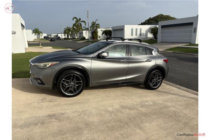 2018 QX30 SPORT