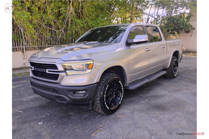 RAM LARAMIE 4X4 BLACK EDITION 2021 HEMI