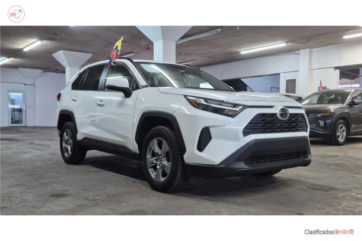 MODELO XLE, BAJO MILLAJE, PRECIO NEGOCIABLE