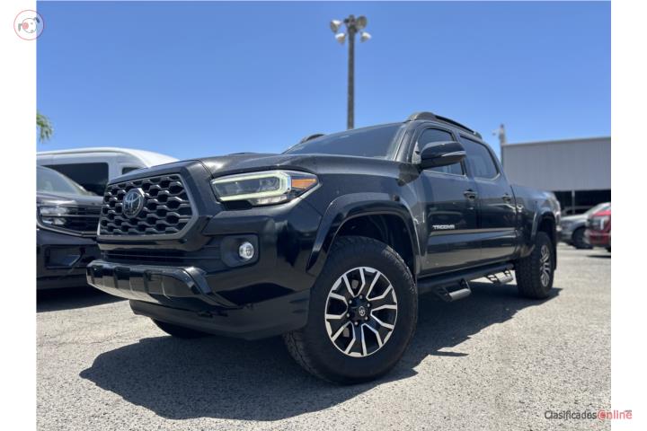 2023 Toyota Tacoma TRD Sport 4x4, Clean!