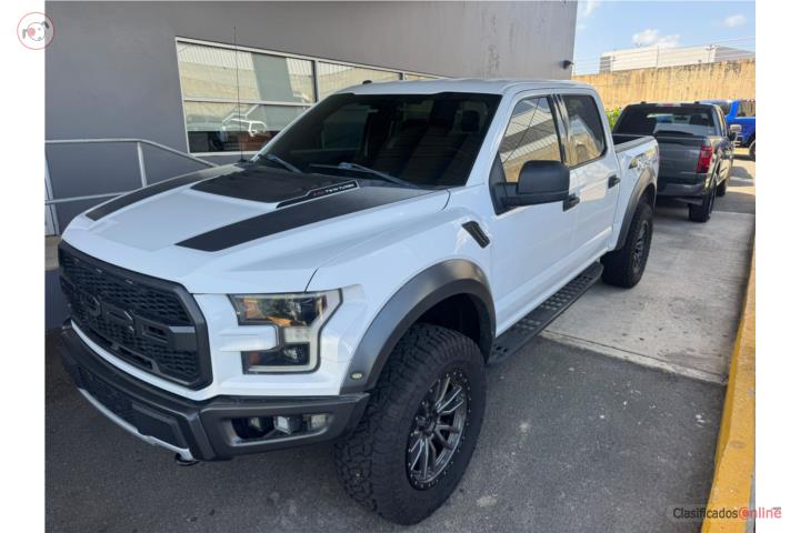FORD RAPTOR 2018 EN OFERTA CON 47K MILLAS