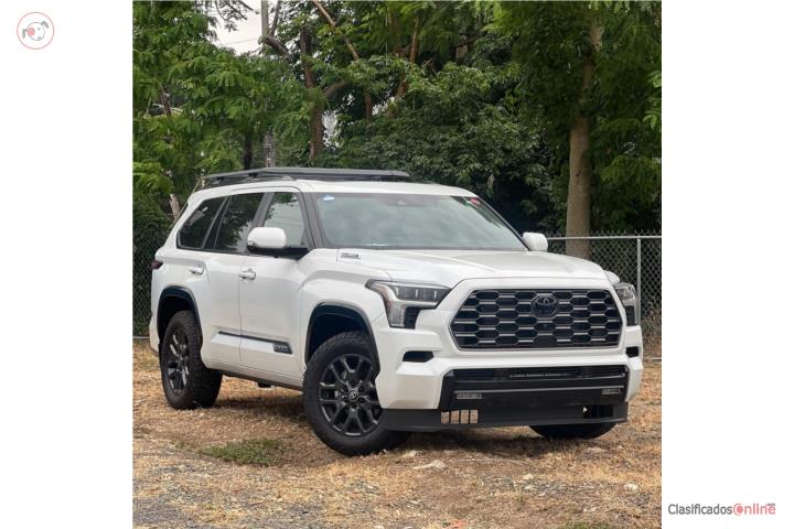 Toyota Sequoia Platinum 4X4 2026