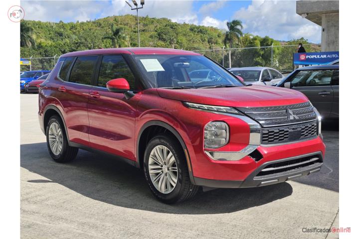 MITSUBISHI OUTLANDER ES / 3 FILAS