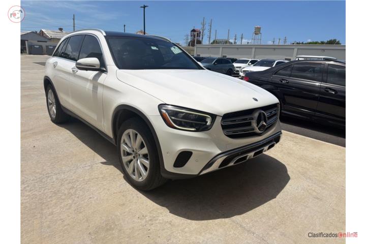 Mercedes Benz GLC300, 2021