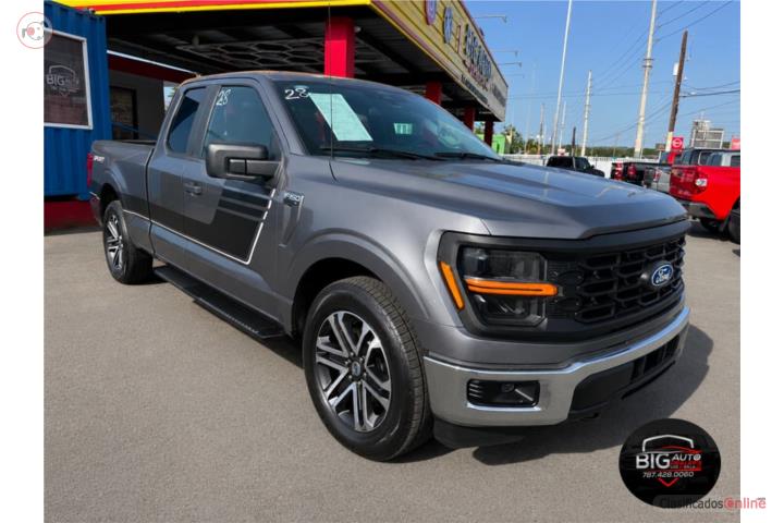 2024 FORD F150 XL CABINA Y MEDIA $34,995