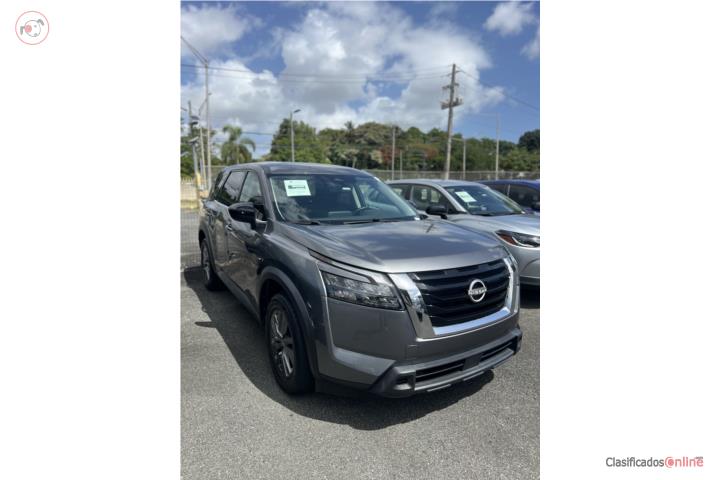 Nissan Pathfinder S 2024