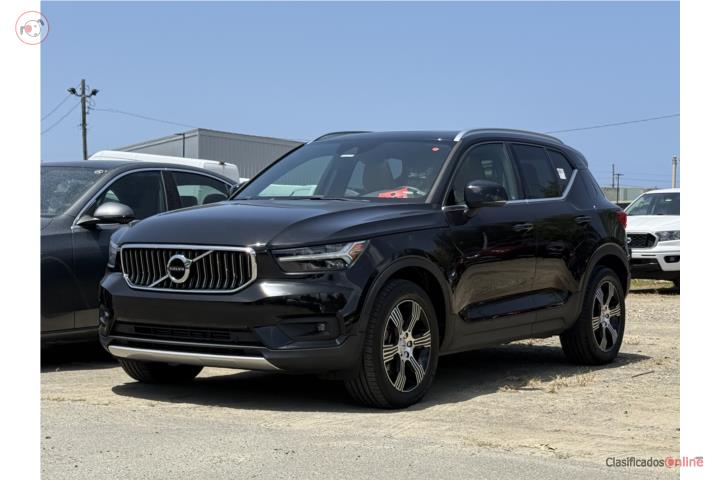 Volvo XC40 22 ¡Extra Clean!