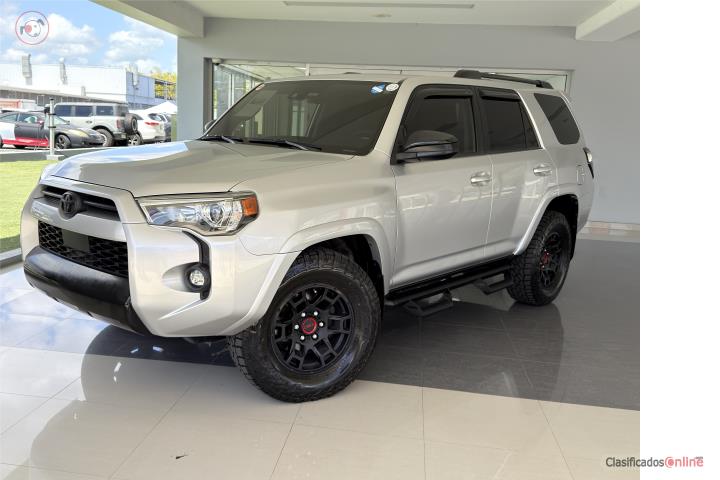 TOYOTA 4RUNNER SR5