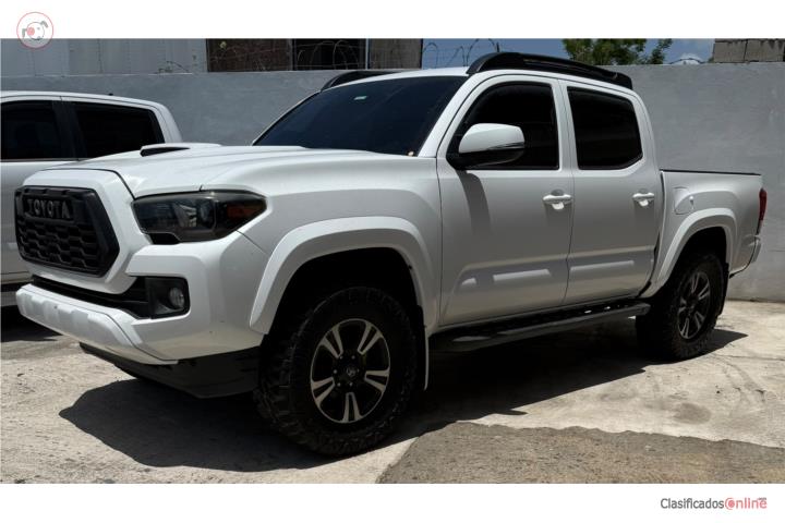 TOYOTA TACOMA TRD 2017