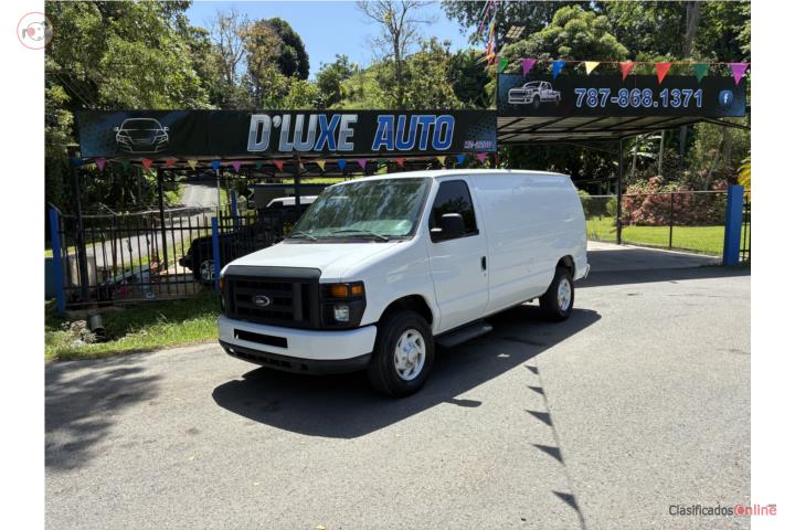 Ford Econoline E 250 Año 2014