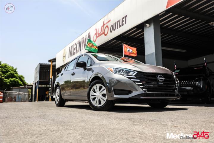 Nissan Versa 2024