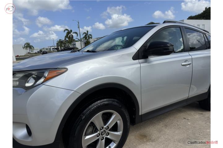 2015 TOYOTA RAV4 LE $13,995