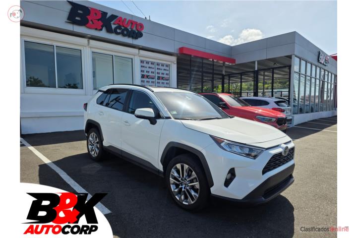 TOYOTA RAV4 XLE PREMIUM EN LIQUIDACION NUEVA!