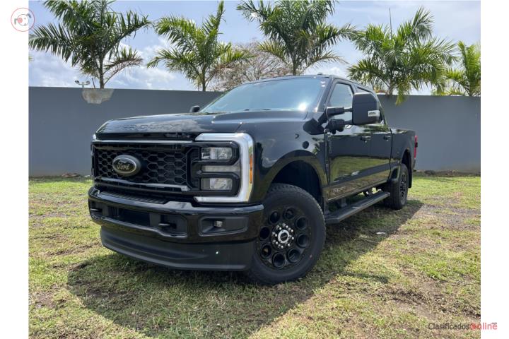 Ford F-250 XLT FX4 2026