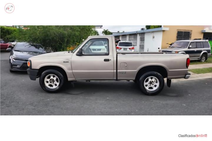 Mazda B2600 (BIEN BUENA)