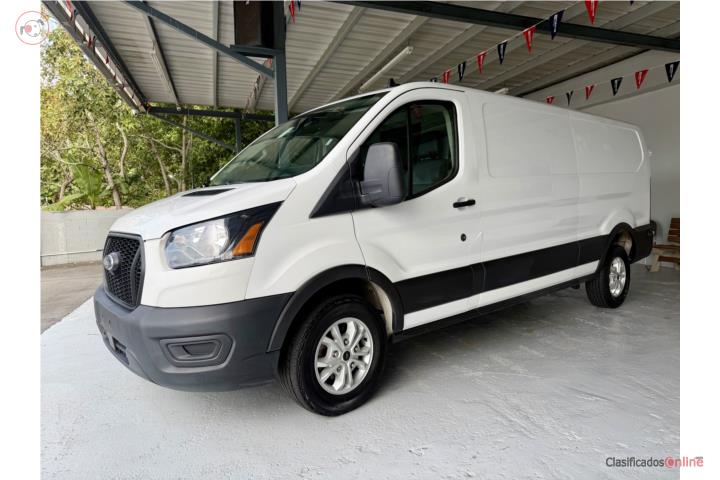 TRANSIT 250 / CARGO VAN / NÍTIDA