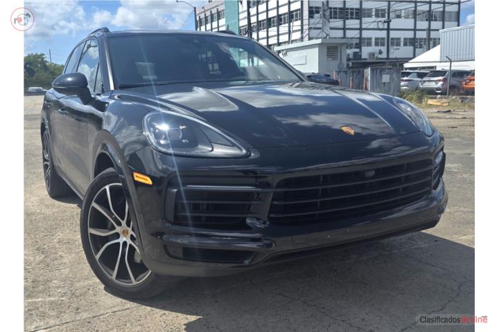 Porche Cayenne Platinum 2022