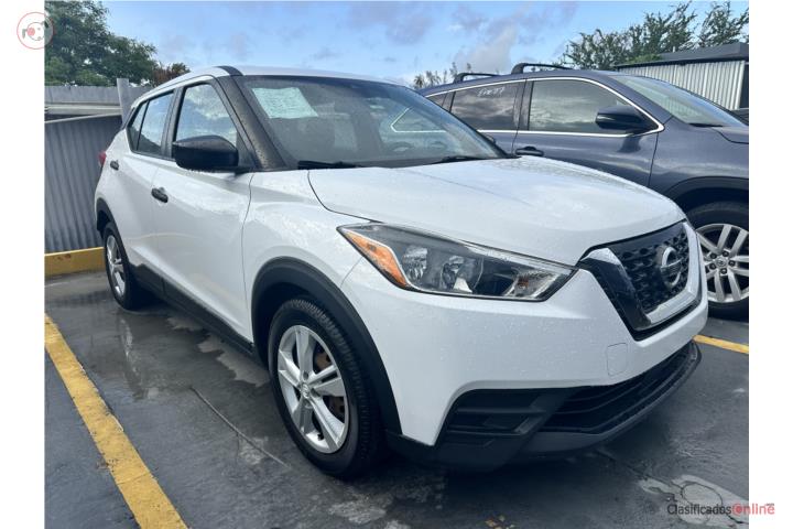 NISSAN KICKS 2020(SOLO 61K MILLAS)