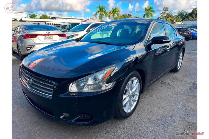 Nissan Maxima Sv 2010