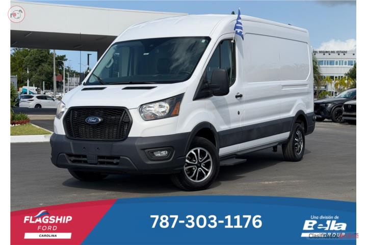 Ford Transit 250 Medium Roof 2024