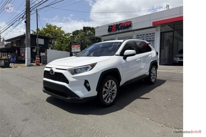 TOYOTA RAV4 XLE PREMIUM 2019