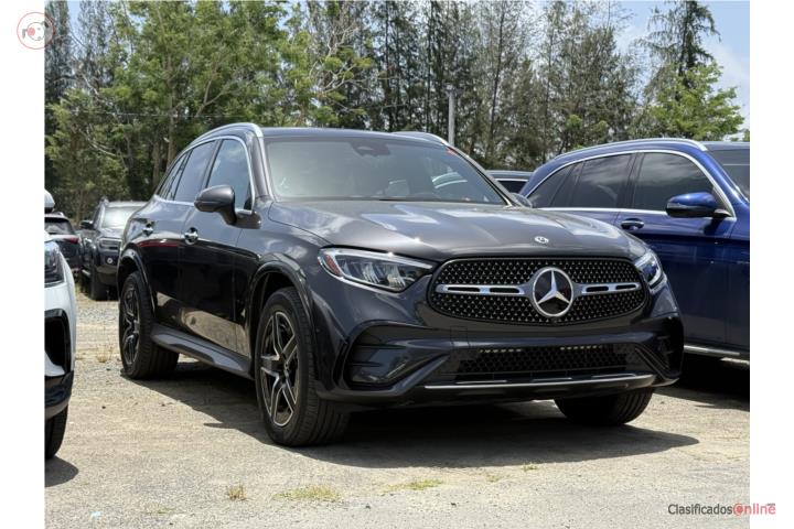 GLC300 25 AMG Line Certificada ¡Cómo Nueva!