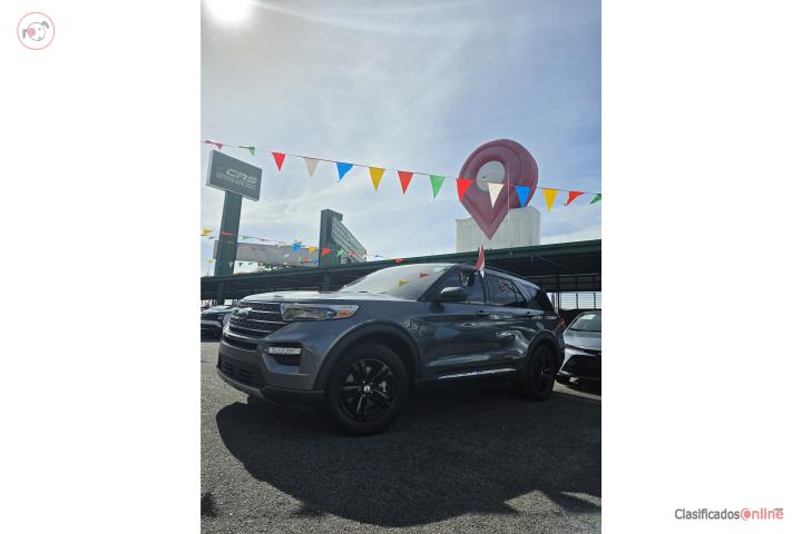 2022 Ford Explorer XLT 2022 34k millas
