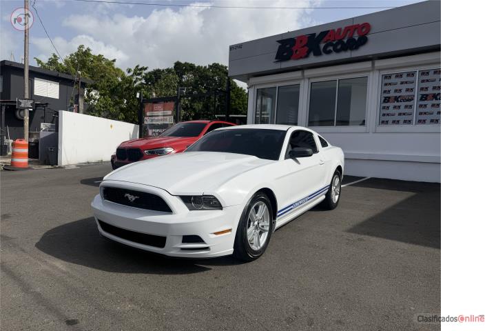 FORD MUSTANG COUPE 2014