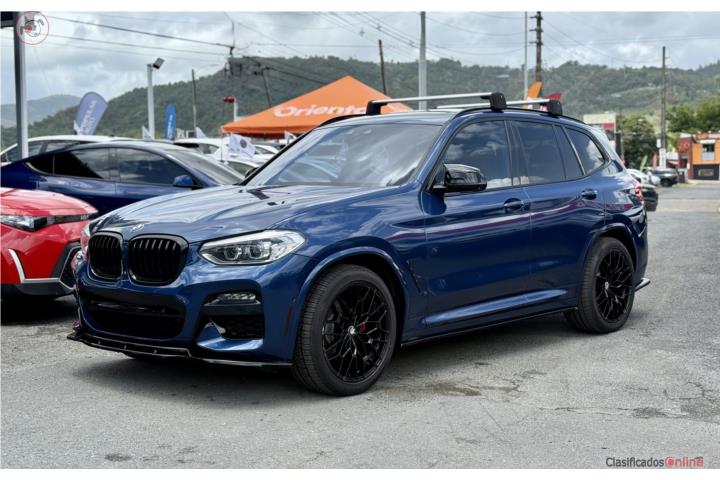 BMW X3 sDrive30i M-PACKAGE INTERIOR GUANTE
