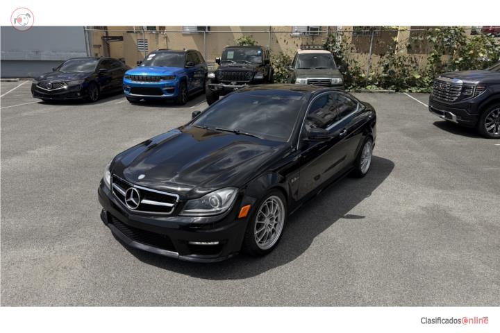 MERCEDES BENZ C63 2012