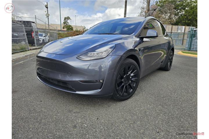 Tesla Model Y Long Range Dual Motor AWD 2023