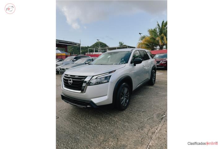 Nissan Pathfinder SE 2023