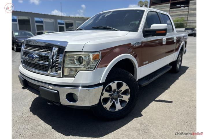 Ford F150 Lariat 4x4