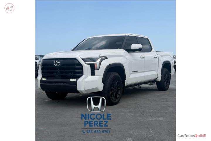 Toyota Tundra SR5 2025