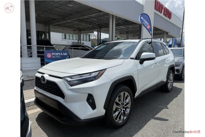 TOYOTA RAV4 XLE PREMIUM 2024